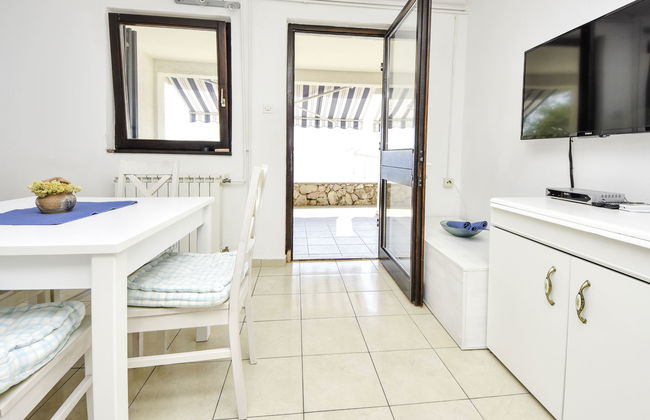 Appartamento con 3 camere da letto a Karlobag con terrazza - Foto 14