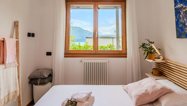 Apartment mit 2 Schlafzimmern in Trezzone mit schwimmbad und garten - Foto 4