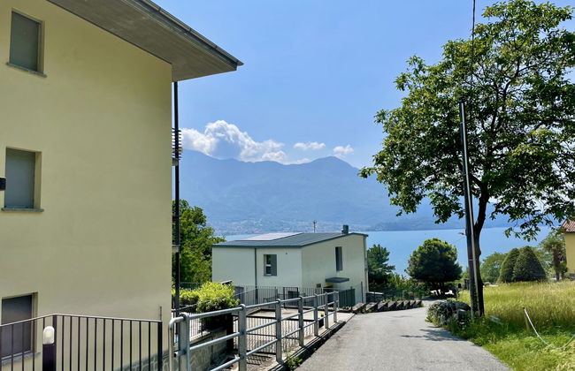 Apartamento de 2 quartos em Trezzone com piscina e jardim - Foto 25