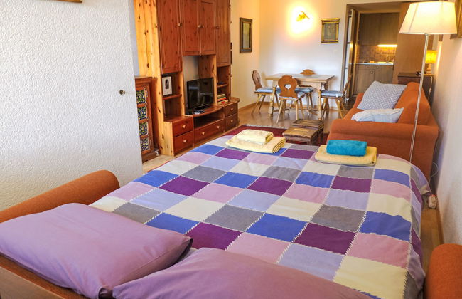 Apartamento de 1 quarto em Crans-Montana com piscina e terraço - Foto 2
