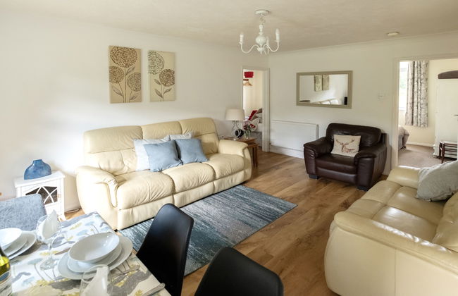 Casa de 4 quartos em Henfield com jardim - Foto 11