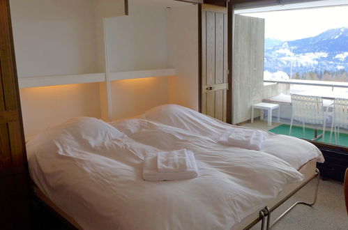 Foto 5 - Apartamento en Crans-Montana con piscina y vistas a la montaña