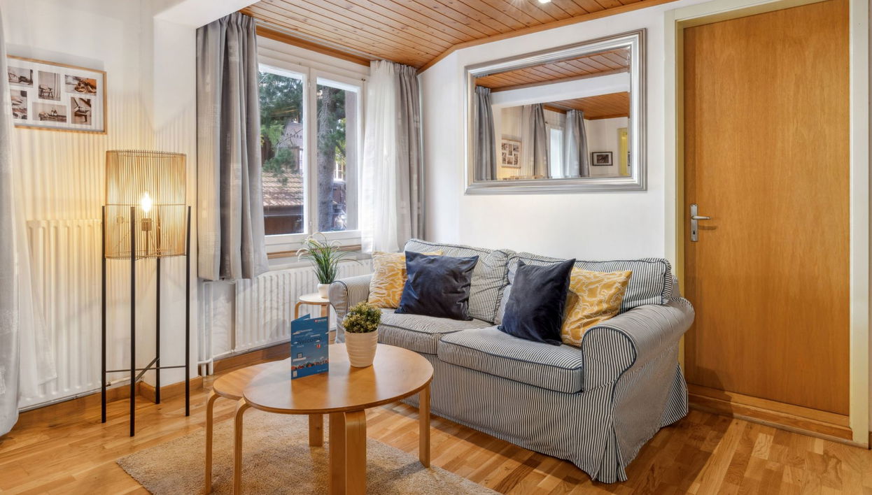 Apartamento de 3 quartos em Lauterbrunnen - Foto 1