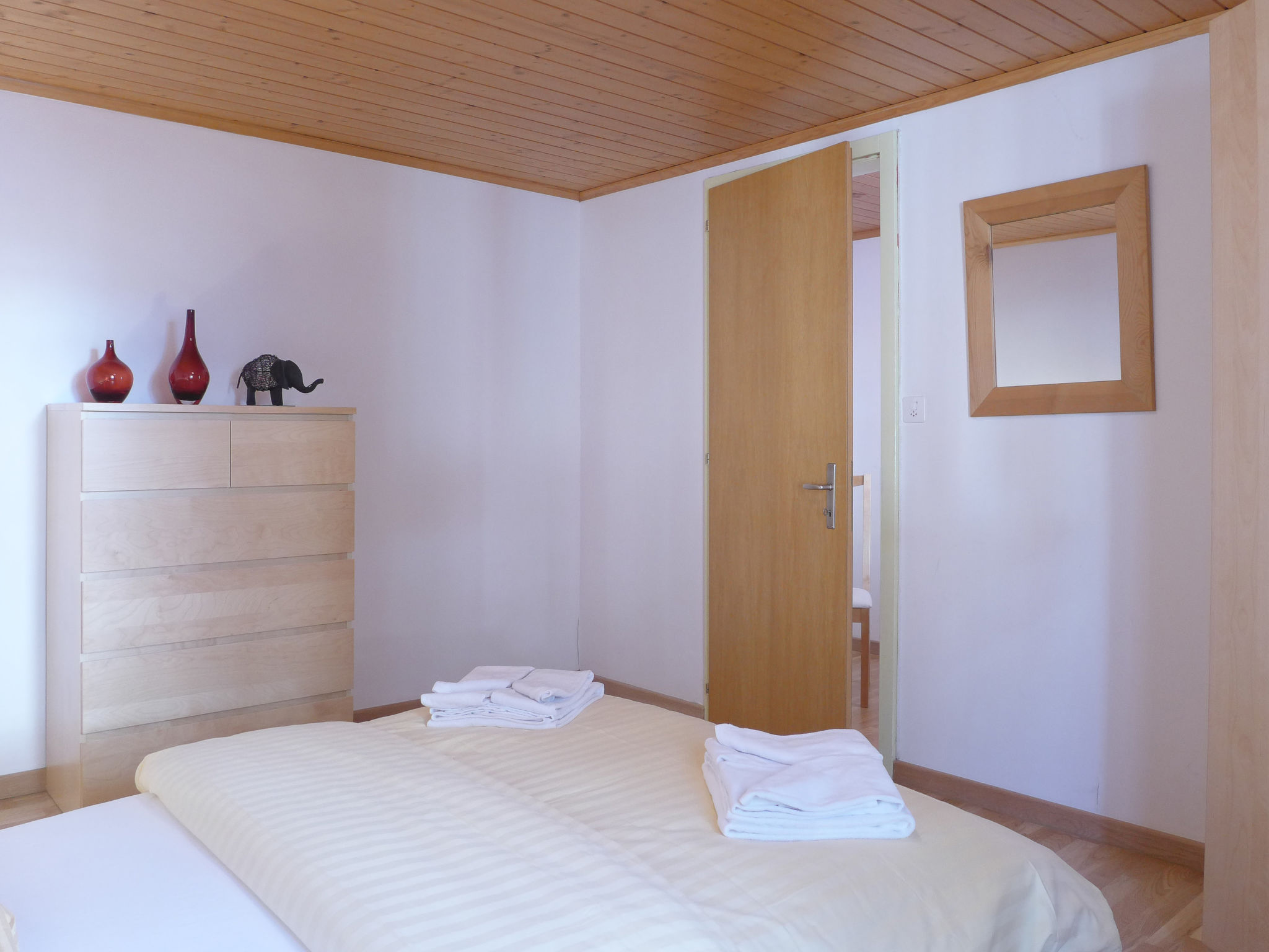 Foto 8 - Appartamento con 2 camere da letto a Lauterbrunnen con vista sulle montagne