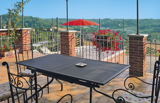 Foto 3 - Apartamento de 1 quarto em Cossombrato com piscina e jardim