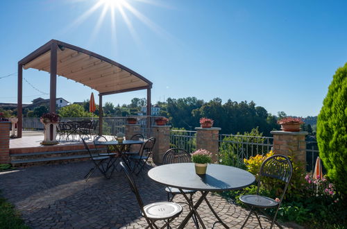 Photo 26 - 2 bedroom Apartment in Cossombrato with swimming pool and garden