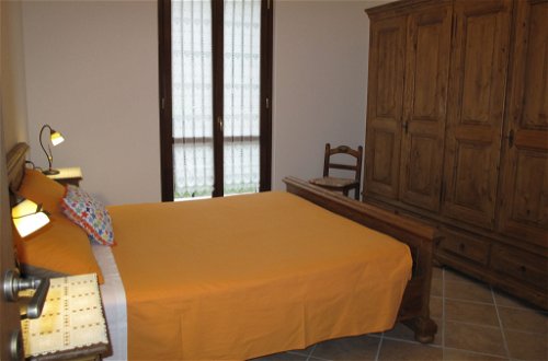 Foto 27 - Appartamento con 3 camere da letto a Savona con giardino