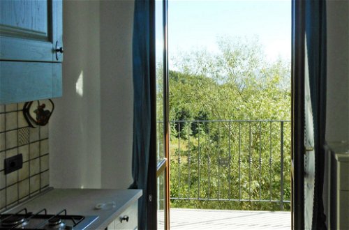 Foto 4 - Apartamento de 3 habitaciones en Savona con jardín