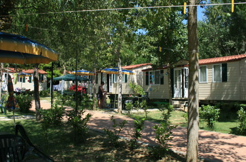 Foto 16 - Haus mit 3 Schlafzimmern in Castiglione del Lago mit schwimmbad und blick auf die berge