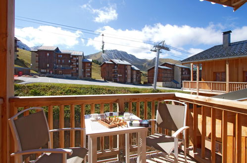 Foto 1 - Apartamento de 1 quarto em La Plagne Tarentaise com piscina e vista para a montanha