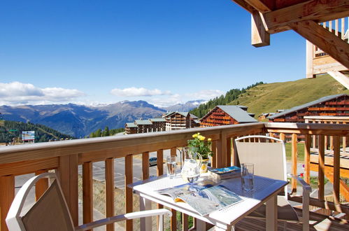 Foto 21 - Apartamento de 1 habitación en La Plagne Tarentaise con piscina y vistas a la montaña