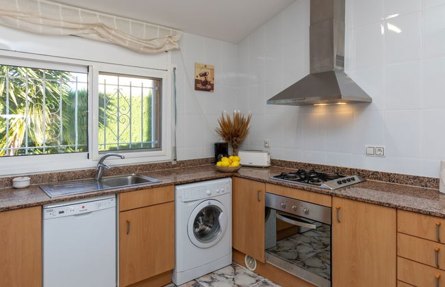 Maison de 4 chambres à l'Ametlla de Mar avec piscine privée et jardin - Photo 10