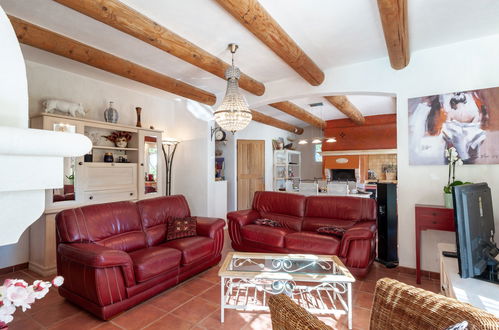 Photo 9 - 3 bedroom House in Roussillon with private pool and garden