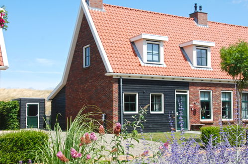 Photo 1 - Maison de 5 chambres à Colijnsplaat avec jardin et terrasse