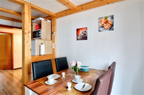 Foto 17 - Apartamento de 2 quartos em Schieder-Schwalenberg com sauna e vista para a montanha