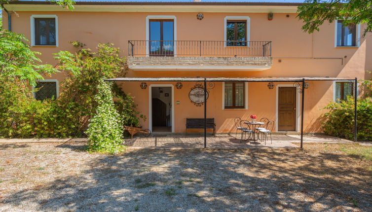 Foto 1 - Casa de 4 quartos em Mosciano Sant'Angelo com piscina privada e vistas do mar