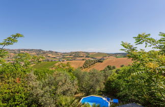 Foto 2 - Casa con 4 camere da letto a Mosciano Sant'Angelo con piscina privata e giardino