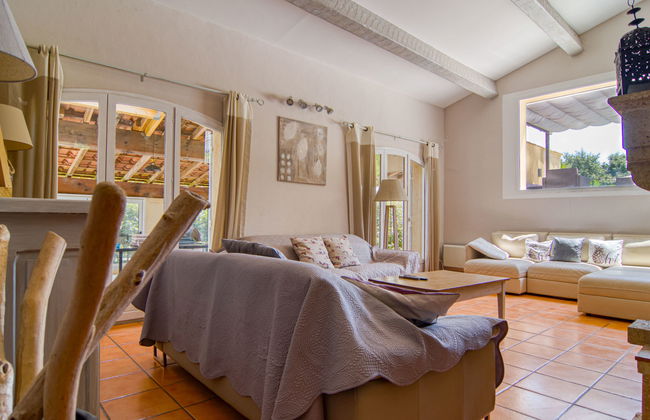 6 bedroom House in Pignans with private pool and garden - Photo 13
