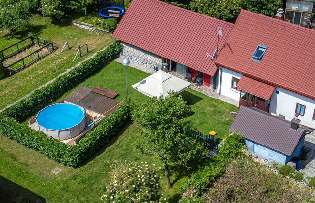 Casa de 3 quartos em Fužine com piscina privada e jardim - Foto 1