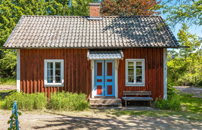 Maison de 2 chambres à Tibro avec jardin - Photo 1