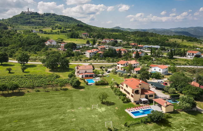 Casa de 7 quartos em Pićan com piscina privada e jardim - Foto 59