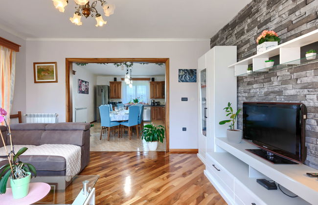 Casa de 7 quartos em Pićan com piscina privada e jardim - Foto 12