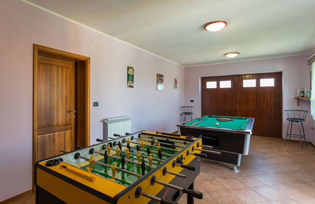 Casa de 7 quartos em Pićan com piscina privada e jardim - Foto 41