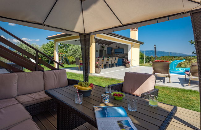 Casa de 7 quartos em Pićan com piscina privada e jardim - Foto 46