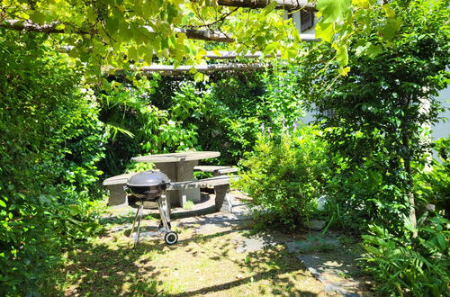 Foto 36 - Casa con 3 camere da letto a Brissago con giardino e terrazza