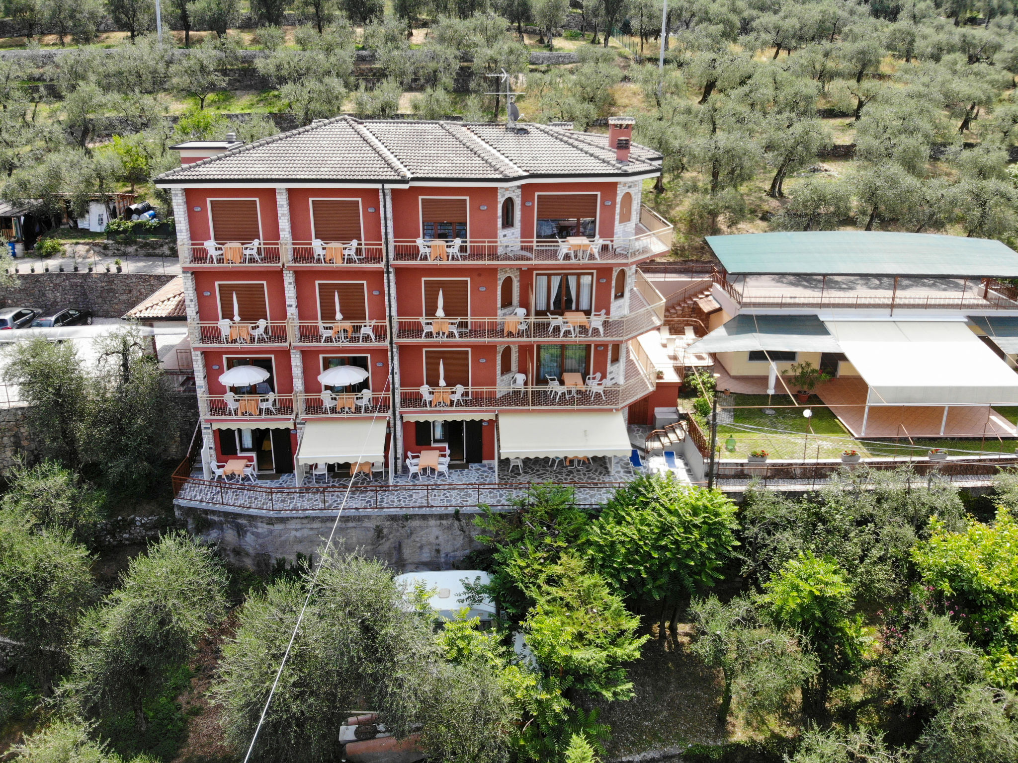 Foto 14 - Apartment mit 1 Schlafzimmer in Brenzone sul Garda mit terrasse und blick auf die berge