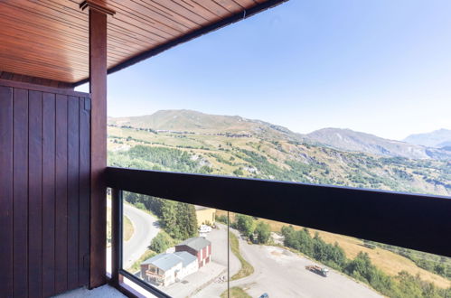 Foto 16 - Apartamento en Villarembert con piscina y vistas a la montaña