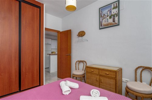 Foto 14 - Apartamento de 1 habitación en Fuengirola con piscina y vistas al mar