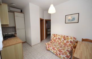 Foto 2 - Appartamento con 2 camere da letto a Rosolina con giardino e vista mare