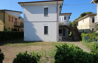 Photo 1 - Appartement de 2 chambres à Rosolina avec jardin