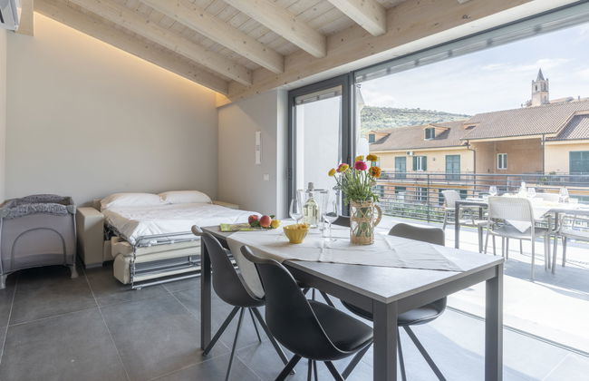 Apartamento de 1 quarto em Imperia com piscina e jardim - Foto 12