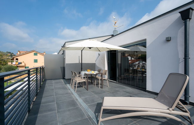 Apartamento de 1 quarto em Imperia com piscina e jardim - Foto 28