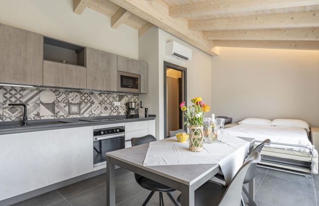 Apartamento de 1 quarto em Imperia com piscina e jardim - Foto 3