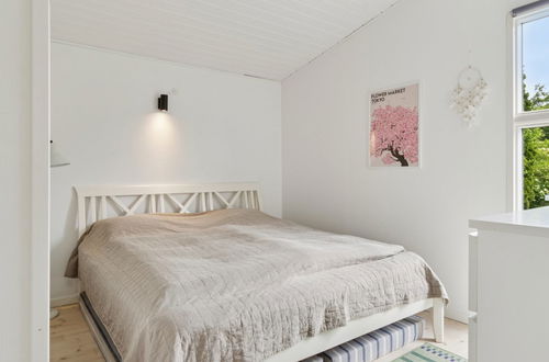 Foto 9 - Casa con 4 camere da letto a Dronningmølle con terrazza
