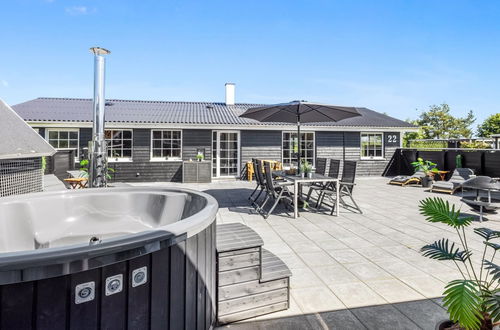 Foto 1 - Casa de 3 quartos em Sæby com terraço e banheira de hidromassagem