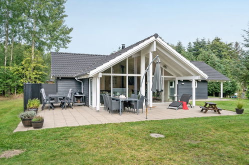 Photo 3 - Maison de 4 chambres à Hals avec terrasse et sauna