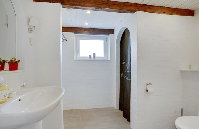 Casa de 4 quartos em Thyholm com terraço e banheira de hidromassagem - Foto 13