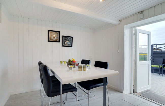 Casa de 4 quartos em Thyholm com terraço e banheira de hidromassagem - Foto 19