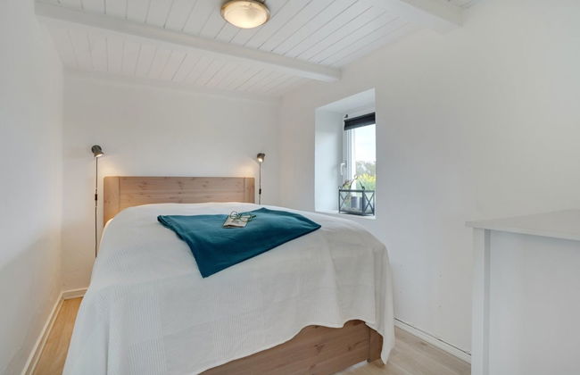 Casa de 4 quartos em Thyholm com terraço e banheira de hidromassagem - Foto 10