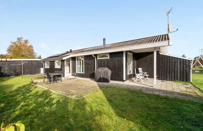 Casa de 2 quartos em Ørsted com terraço e sauna - Foto 8