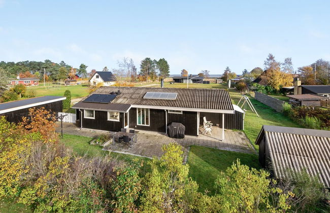 Casa de 2 quartos em Ørsted com terraço e sauna - Foto 3