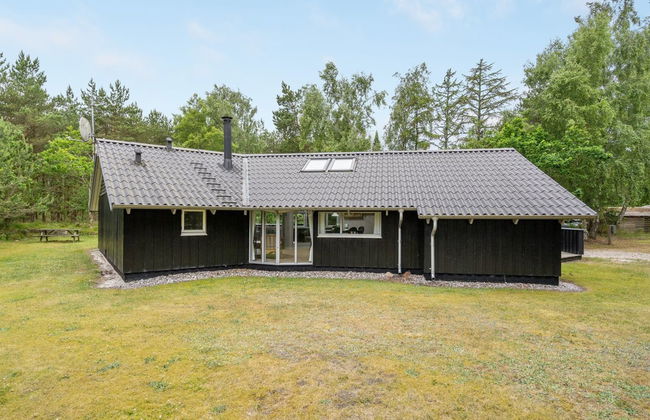 Casa de 4 quartos em Hals com terraço e sauna - Foto 1