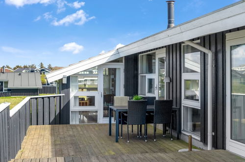 Photo 10 - 3 bedroom House in Harrerenden with private pool and terrace