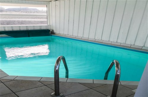 Foto 14 - Casa con 3 camere da letto a Harrerenden con piscina privata e terrazza