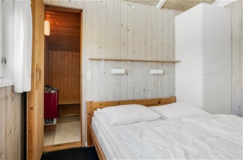 Foto 9 - Casa con 3 camere da letto a Harrerenden con piscina privata e terrazza