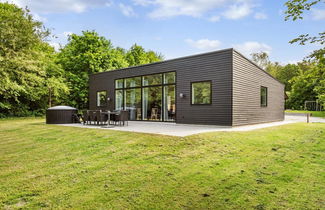 Foto 1 - Casa de 4 quartos em Toftlund com banheira de hidromassagem